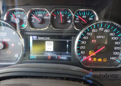 2018 Chevrolet Suburban Lt from USA, damaged, VIN 1GNSCHKC4JR269872